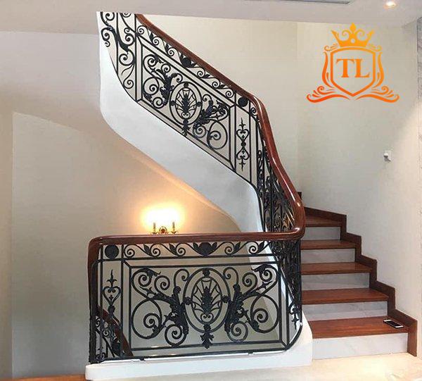 Mẫu cầu thang sắt nghệ thuật đẹp