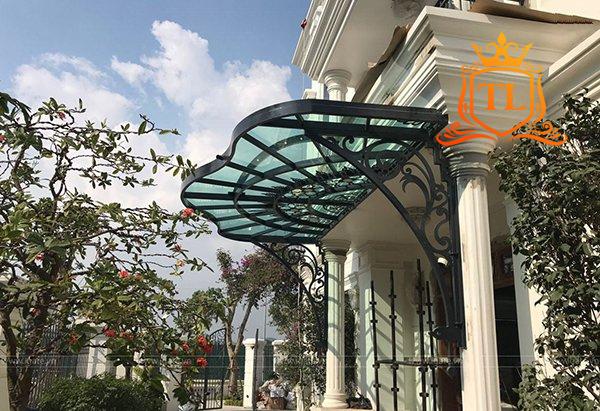 Mẫu mái hiên, mái che kính sắt nghệ thuật đẹp