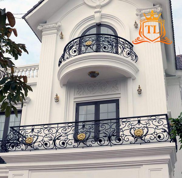 Mẫu lan can ban công sắt nghệ thuật đẹp